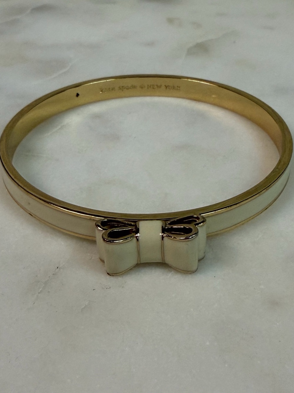 Kate Spade Take A Bow White Enamel Double Bow Bangle Bracelet